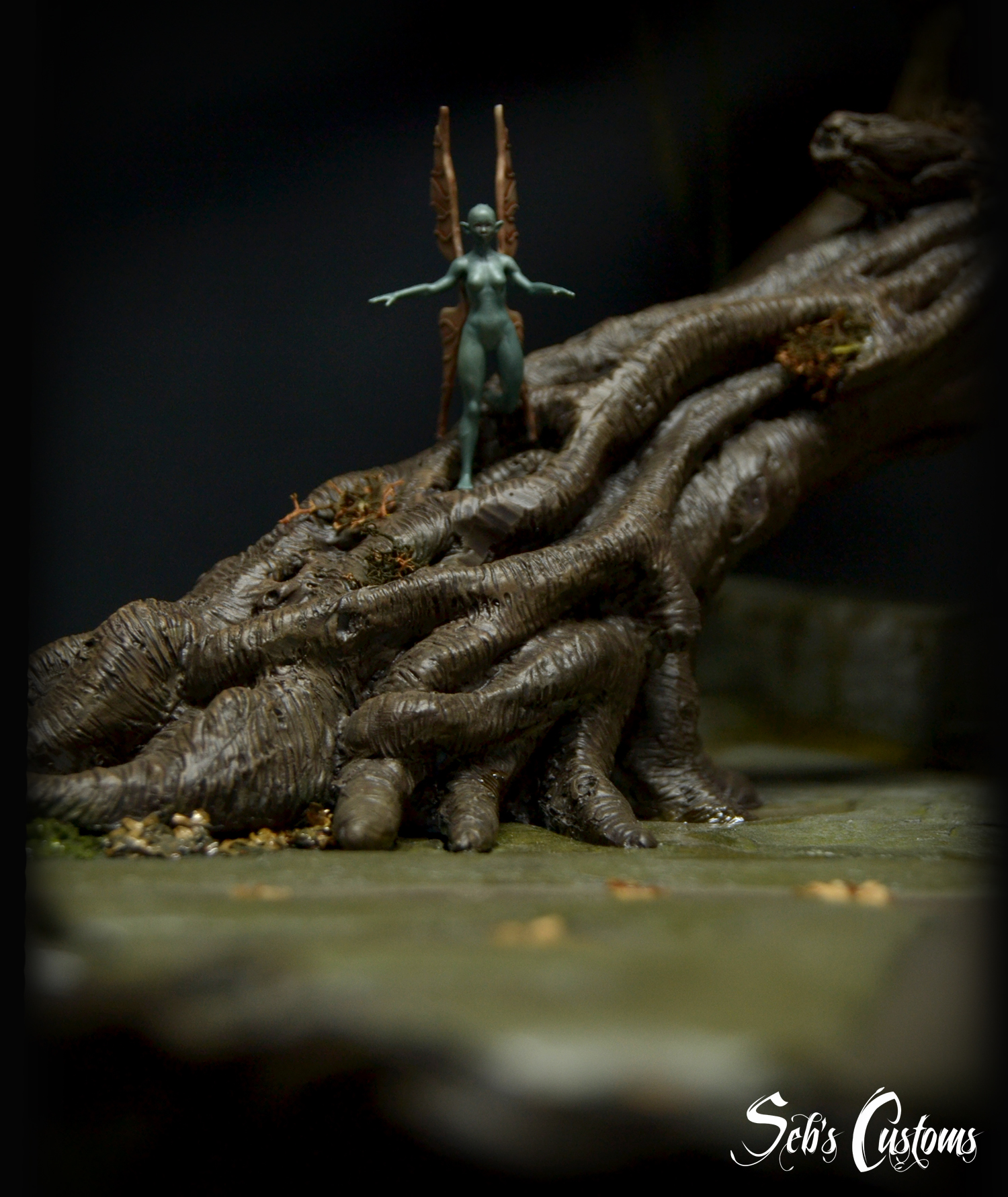 Faun Pan's Labyrinth statue 1/4