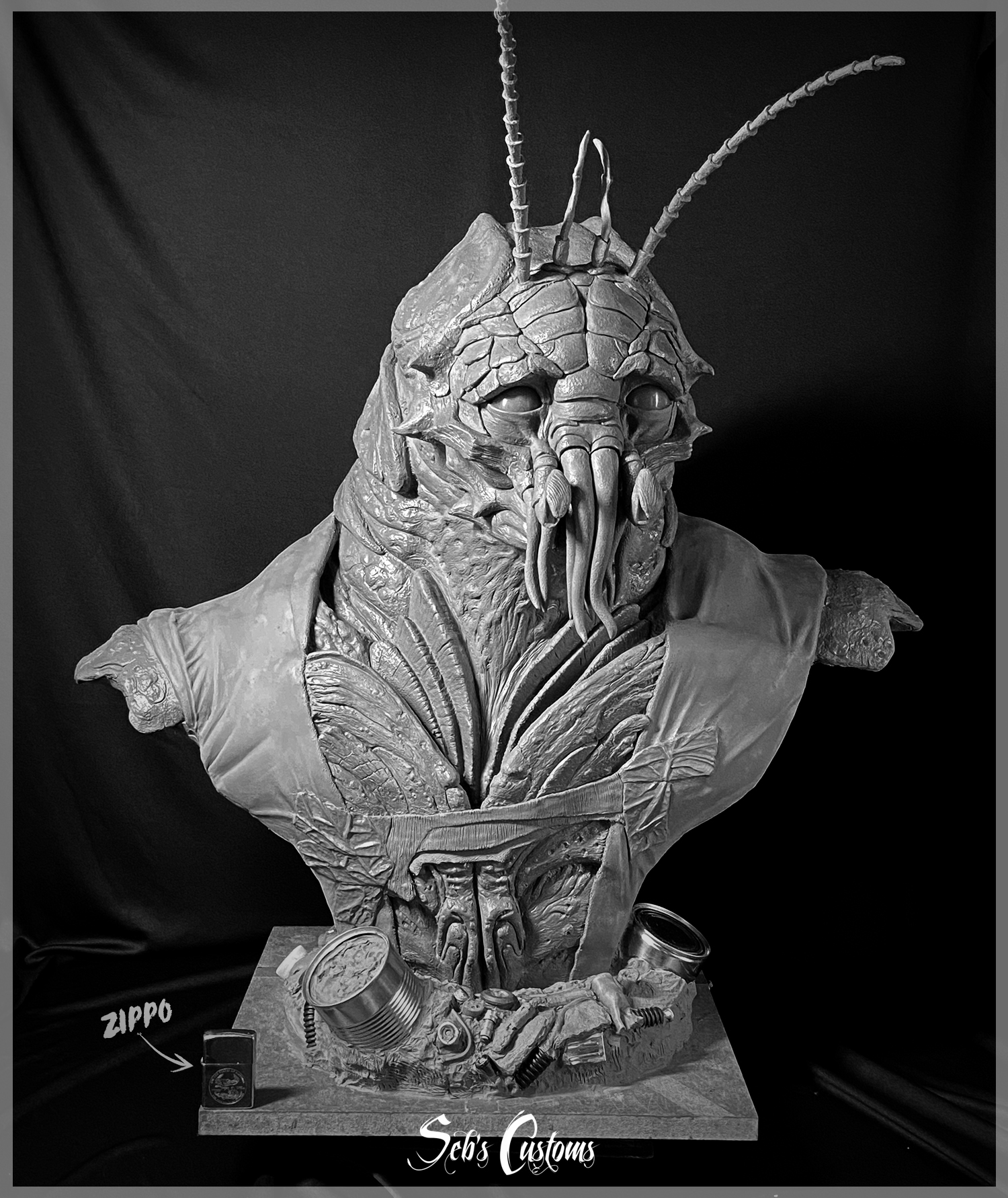 Disctrit 9 Christopher life size buste